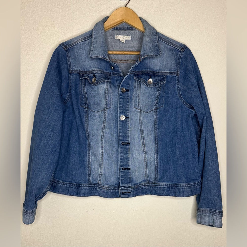 EST. 1946 Denim Jean Jacket Size 18/20W